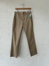 Load image into Gallery viewer, Gap Pants Size 29
