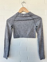 Load image into Gallery viewer, Gym Shark Athletic Top Size Extra Small

