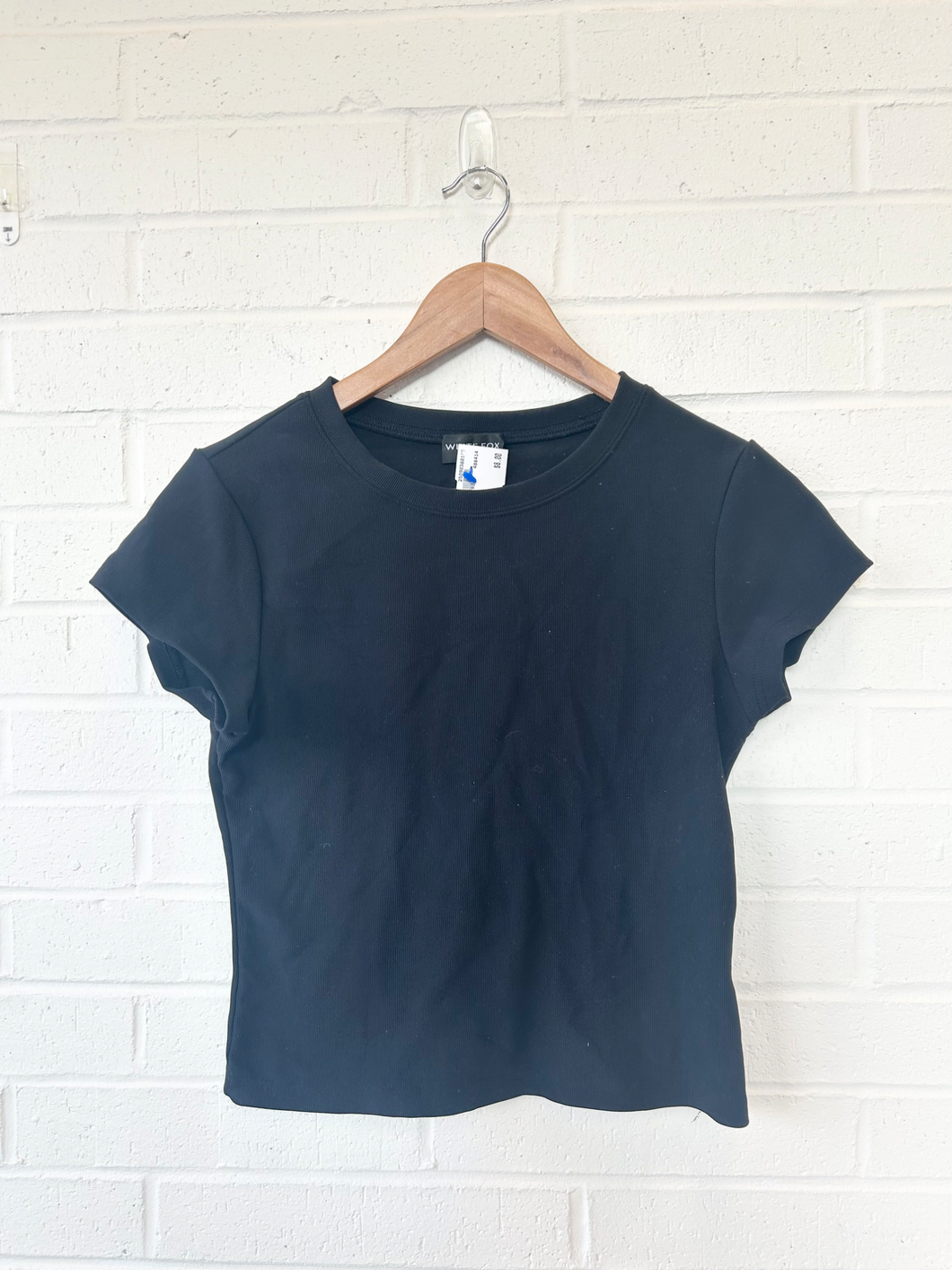 White Fox T-Shirt Size Medium