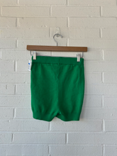 Load image into Gallery viewer, Princess Polly Shorts Size Small
