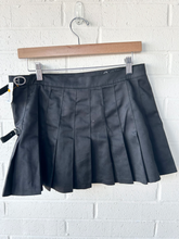 Load image into Gallery viewer, Brandy Melville Short Skirt Size Small
