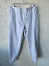 Load image into Gallery viewer, Tna Pants Size Extra Large
