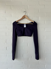 Load image into Gallery viewer, Gym Shark Athletic Top Size Extra Small
