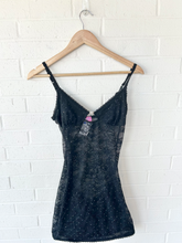 Load image into Gallery viewer, Edikted Dress Size Small
