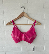 Load image into Gallery viewer, Gym Shark Sports Bra Size Small
