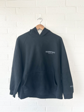 Load image into Gallery viewer, Sweatshirt Size Medium
