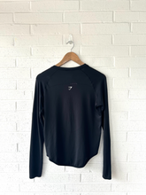 Load image into Gallery viewer, Gym Shark Athletic Top Size Small
