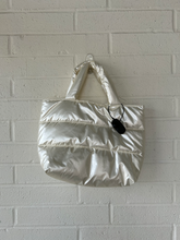 Load image into Gallery viewer, Purse
