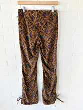 Load image into Gallery viewer, Urban Outfitters ( U ) Pants Size 5/6 (28)
