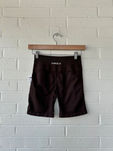 Load image into Gallery viewer, Athletic Shorts Size Small
