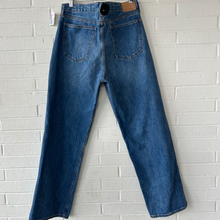 Load image into Gallery viewer, Denim Forum Denim Size 13/14 (32)
