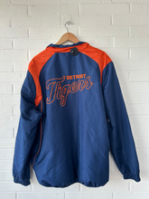 Load image into Gallery viewer, Genuine Merchandise Outerwear Size XXL
