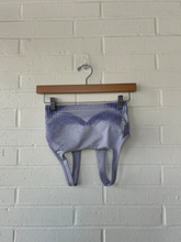 Load image into Gallery viewer, Gym Shark Sports Bra Size Small
