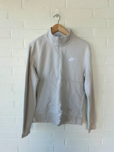 Load image into Gallery viewer, Nike Sweatshirt Size Medium
