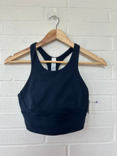 Load image into Gallery viewer, Lulu Lemon Sports Bra Size Medium
