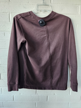 Load image into Gallery viewer, Lulu Lemon Athletic Top Size Small
