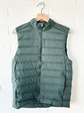 Load image into Gallery viewer, Lulu Lemon Outerwear Size Extra Small
