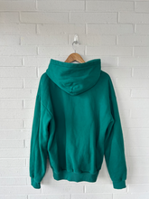 Load image into Gallery viewer, Comfrt Sweatshirt Size Medium
