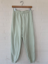 Load image into Gallery viewer, Tna Pants Size Extra Small
