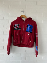 Load image into Gallery viewer, True Religion Sweatshirt Size Medium
