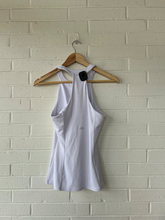 Load image into Gallery viewer, Alo Athletic Top Size Small
