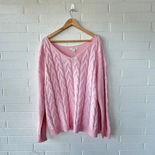 Load image into Gallery viewer, Aeropostale Sweater Size Extra Large
