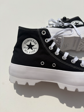 Load image into Gallery viewer, Converse Shoes Casual Shoes Womens 7.5
