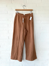 Load image into Gallery viewer, Pink By Victoria's Secret Pants Size Medium

