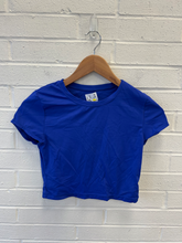 Load image into Gallery viewer, Athletic Top Size Small
