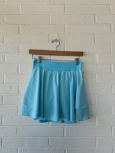 Load image into Gallery viewer, Lulu Lemon Athletic Shorts Size Small
