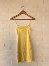 Load image into Gallery viewer, Zara Dress Size Small
