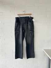 Load image into Gallery viewer, Boohoo Pants Size 36
