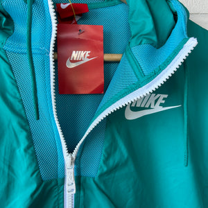 Nike Outerwear Size Extra Small