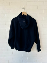 Load image into Gallery viewer, Aritzia Sweatshirt Size Extra Small
