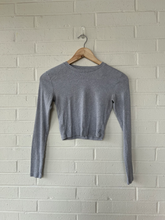 Load image into Gallery viewer, Tna Long Sleeve T-Shirt Size Small
