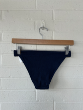 Load image into Gallery viewer, Aerie Womens Swimwear Size Extra Small
