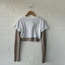 Load image into Gallery viewer, Bdg Long Sleeve Top Size Medium

