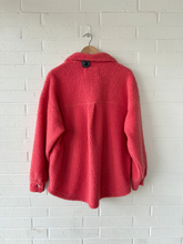 Load image into Gallery viewer, American Eagle Outerwear Size Small
