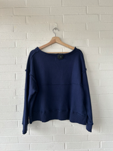 Load image into Gallery viewer, American Eagle Sweatshirt Size Small
