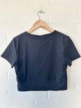 Load image into Gallery viewer, Gym Shark Athletic Top Size Medium
