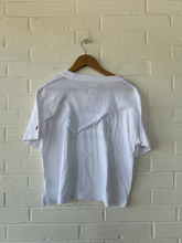 Load image into Gallery viewer, League T-Shirt Size Medium
