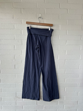 Load image into Gallery viewer, John Galt Pants Size Small
