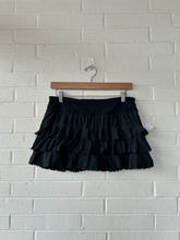 Load image into Gallery viewer, Lulu Lemon Athletic Shorts Size Small
