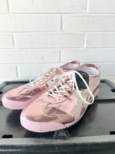 Load image into Gallery viewer, Casual Shoes 8.5
