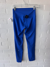 Load image into Gallery viewer, Lulu Lemon Athletic Pants Size Medium
