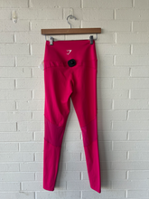 Load image into Gallery viewer, Gym Shark Athletic Pants Size Medium

