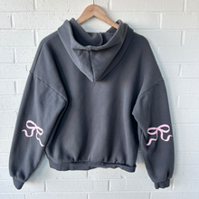 Load image into Gallery viewer, Edikted Sweatshirt Size Medium
