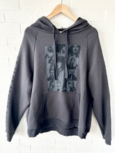 Load image into Gallery viewer, Sweatshirt Size Large
