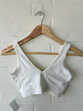 Load image into Gallery viewer, Gym Shark Sports Bra Size Small

