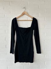 Load image into Gallery viewer, Princess Polly Dress Size 9/10
